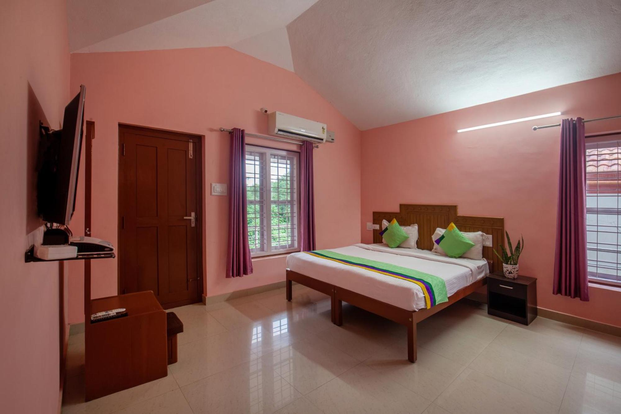 Treebo Yajna Comforts KODAGU Exterior foto