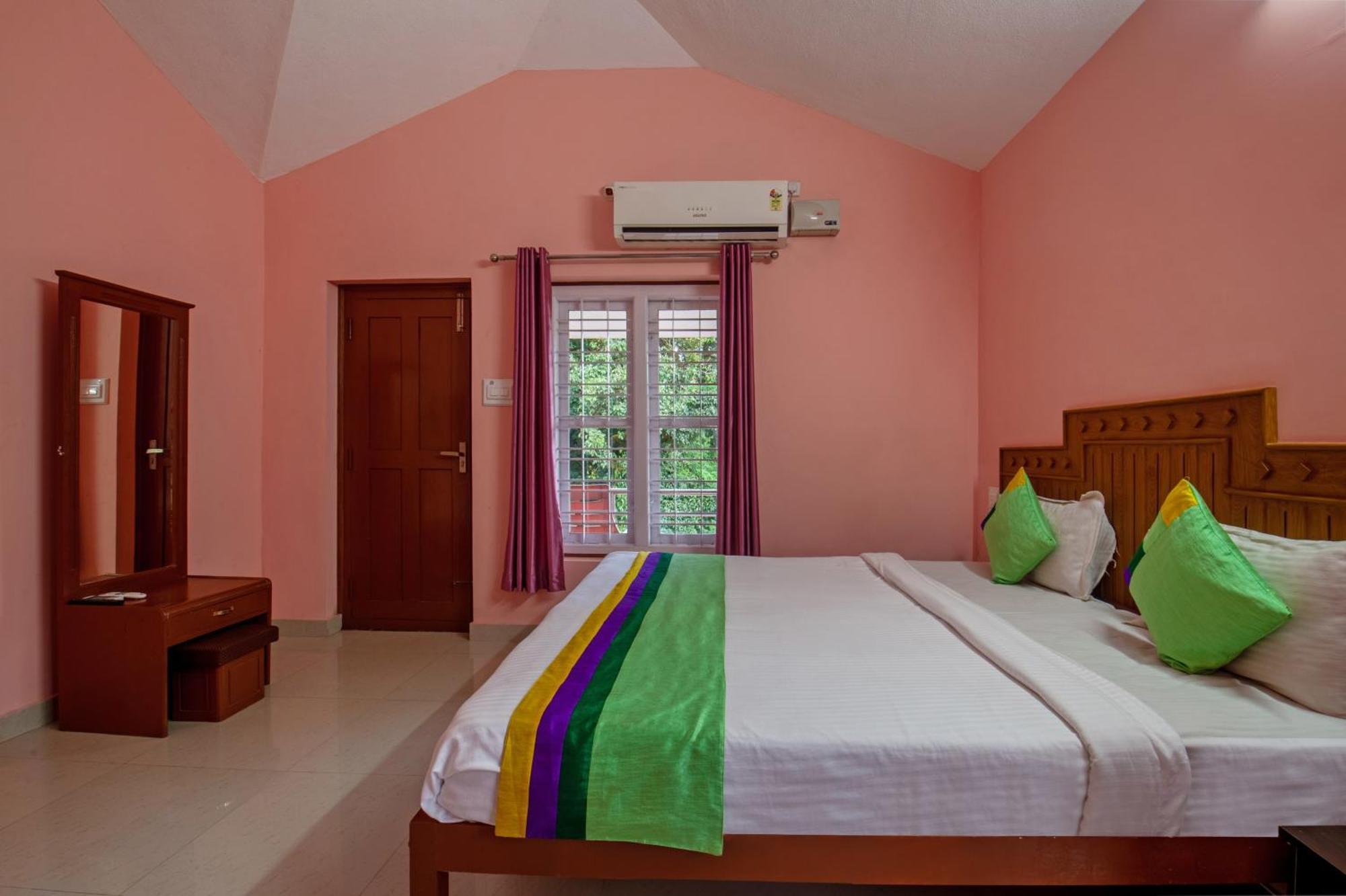 Treebo Yajna Comforts KODAGU Exterior foto